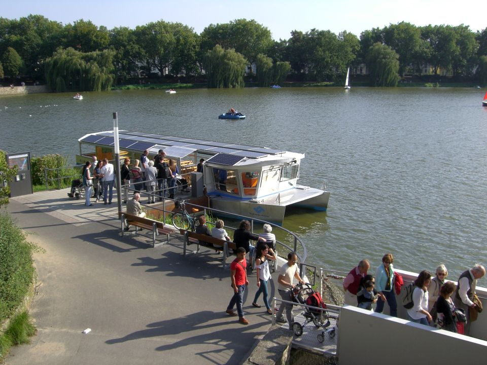 Solarschiff Solaaris auf dem Aasee in Münster